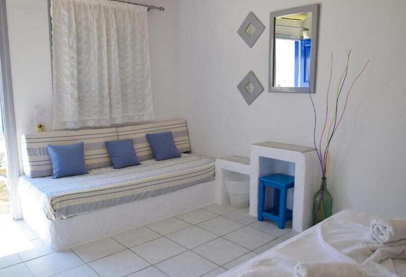 스탠다드 스튜디오 바다 전망, Camares