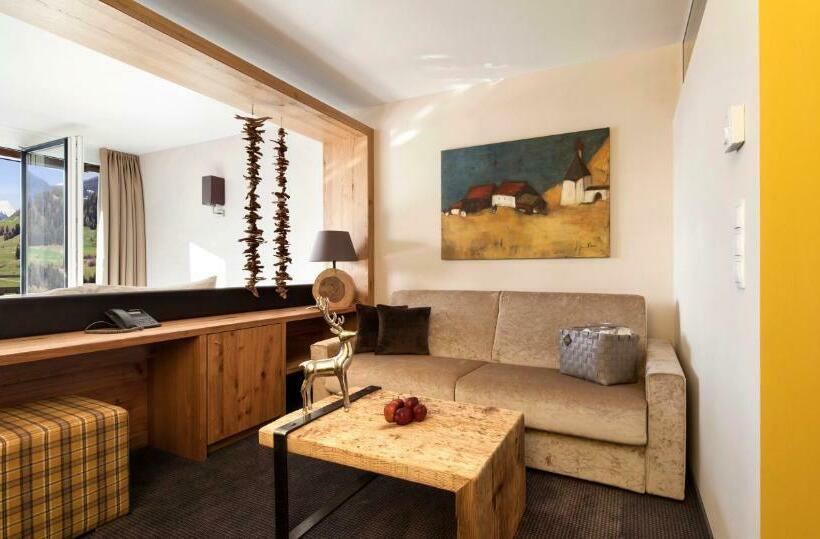 スイート, Chesa Monte 4sterne Superior