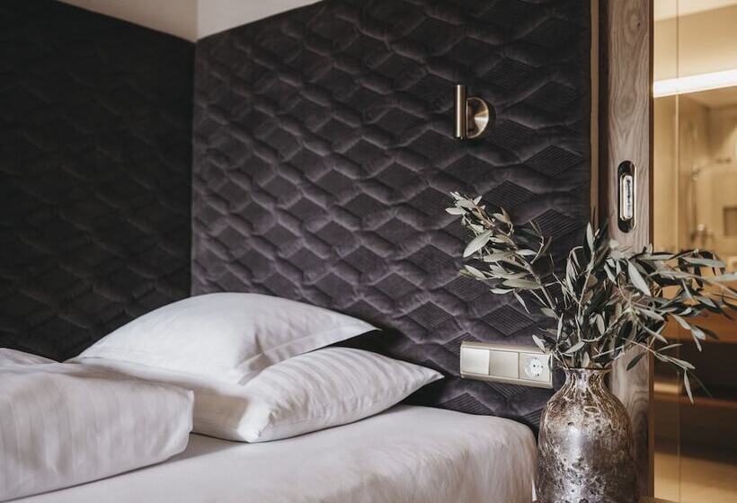 スタンダードルーム, Chesa Monte 4sterne Superior