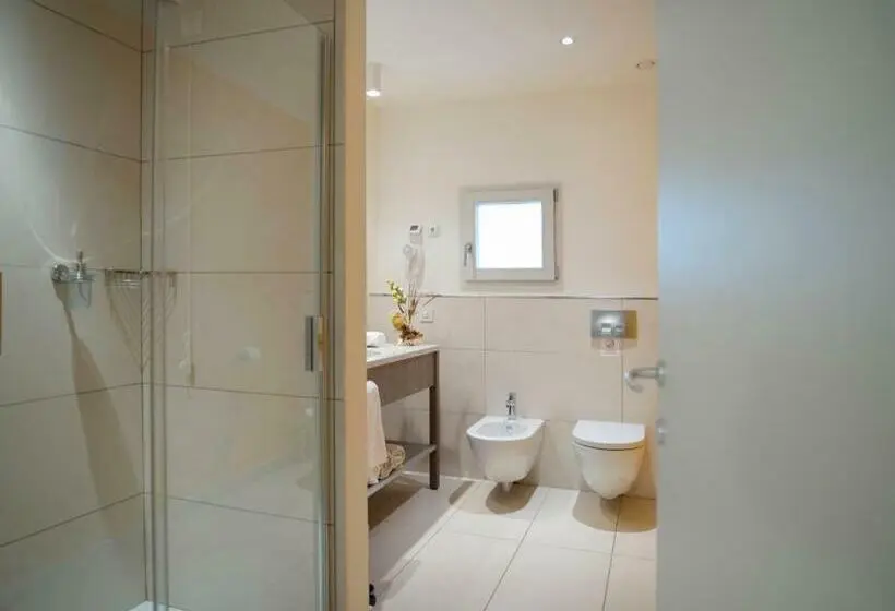 2 Bedroom Apartment Side Sea View, Crvena Luka Resort