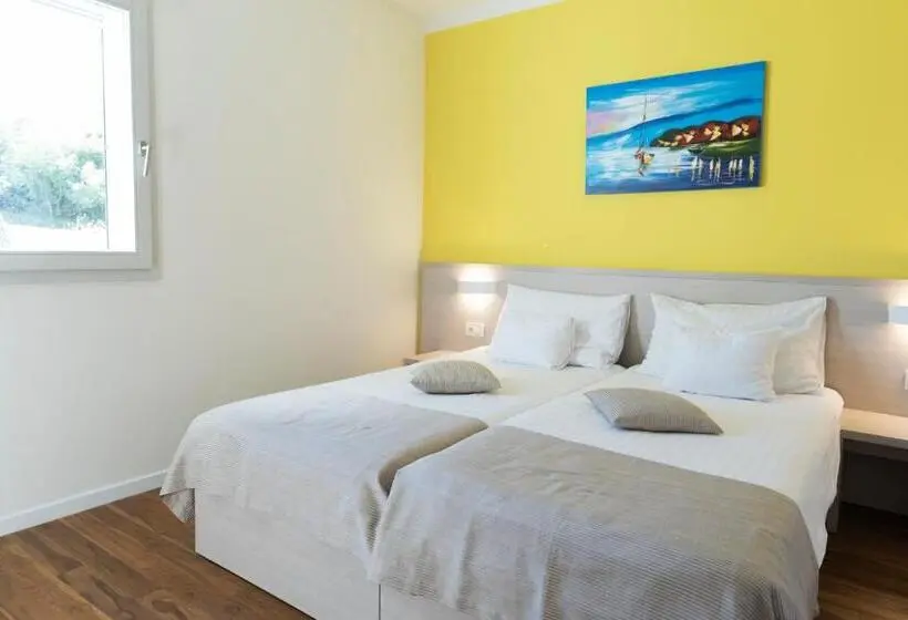 Villa 2 Makuuhuonetta, Crvena Luka Resort