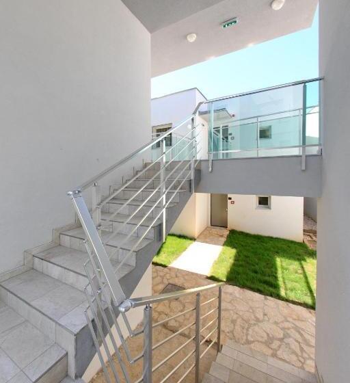 패밀리 아파트, Crvena Luka Resort