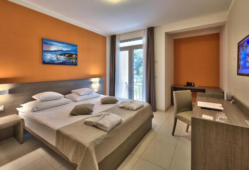 스탠다드 발코니 룸, Crvena Luka Resort