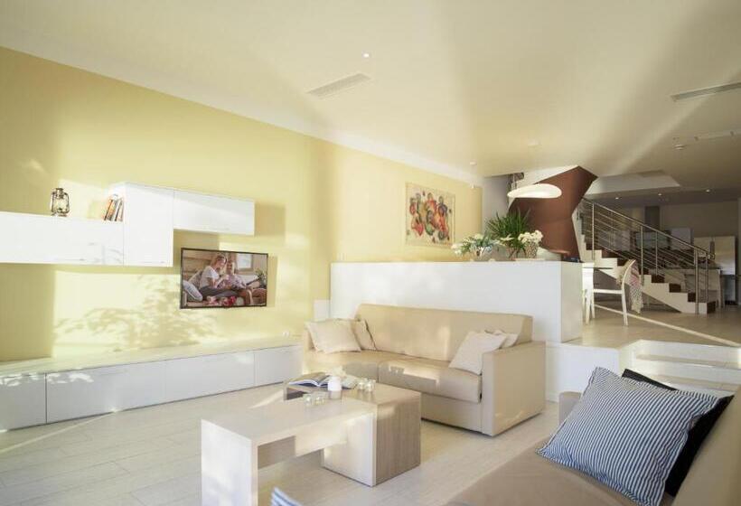 침실 4개 빌라, Crvena Luka Resort