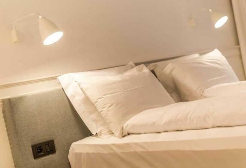 标准间, De Sjeiven Dorpel