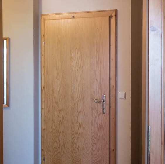 חדר סטודיו סטנדרד, Entenwirt Seeham