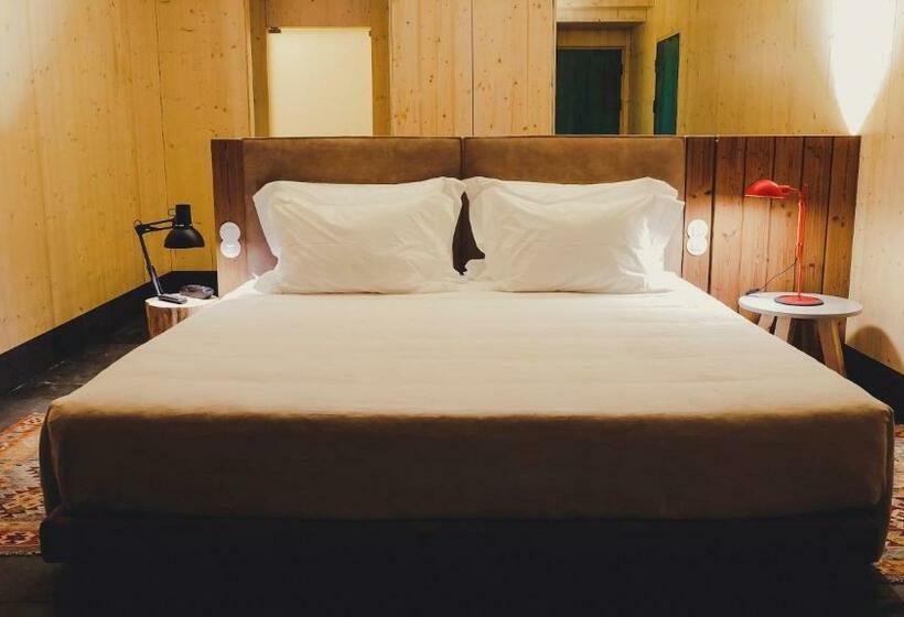 سوییت جونیور, Feelviana Sport