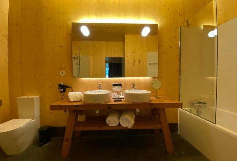 سوییت, Feelviana Sport