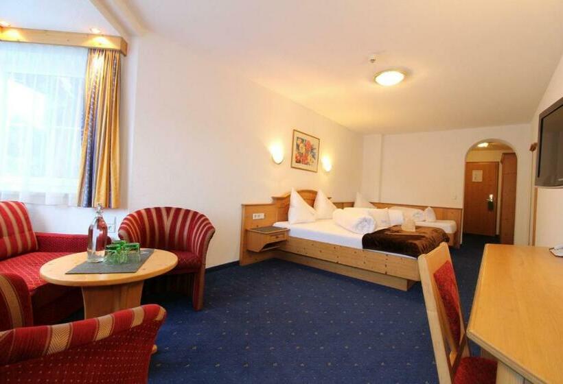 غرفة قياسية, Höllroah