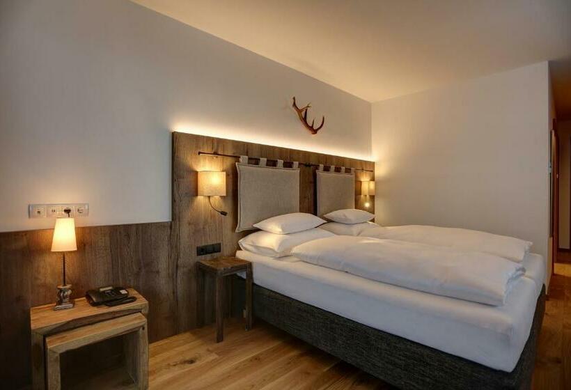 バルコニー付きスタンダードルーム, Kösslerhof