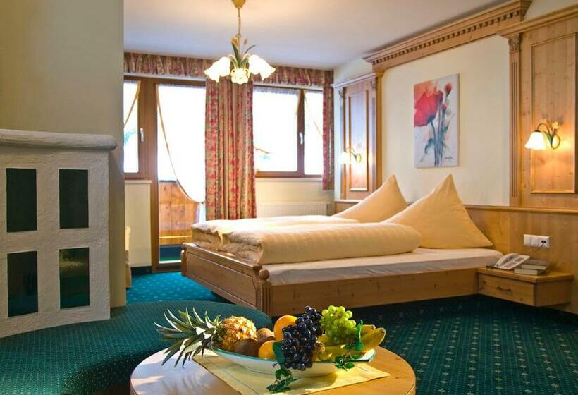 Standard Kolmen Hengen Huone Parveke, Nevada