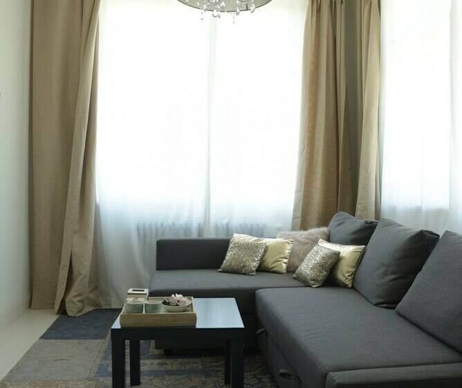 行政房间, Porta Cite