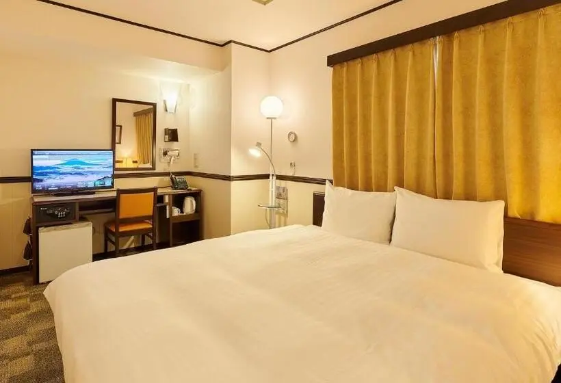 キングサイズベッドのスタンダードルーム, Toyoko Inn Shin-osaka-eki Higashi-guchi