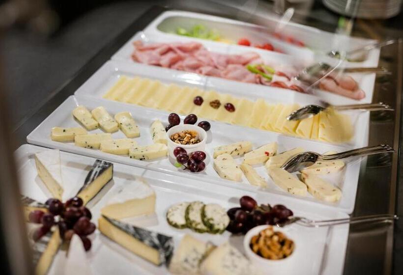 スタンダードルーム, Jufa Hotel Stubenbergsee