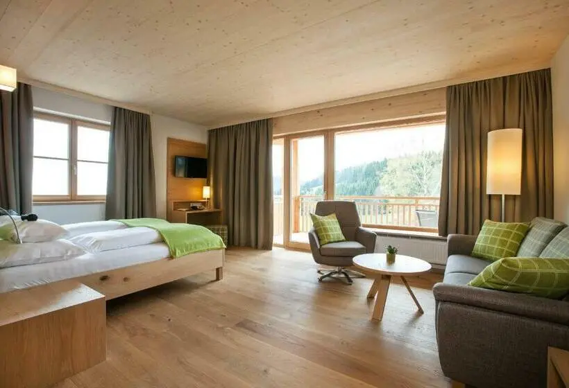 Perhesviitti, Naturhotel Bauernhofer