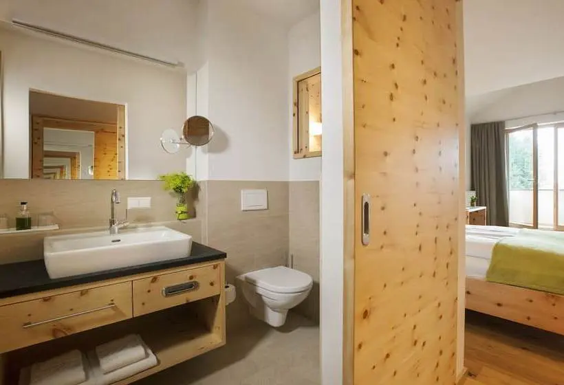 Deluxe-huone Parveke, Naturhotel Bauernhofer