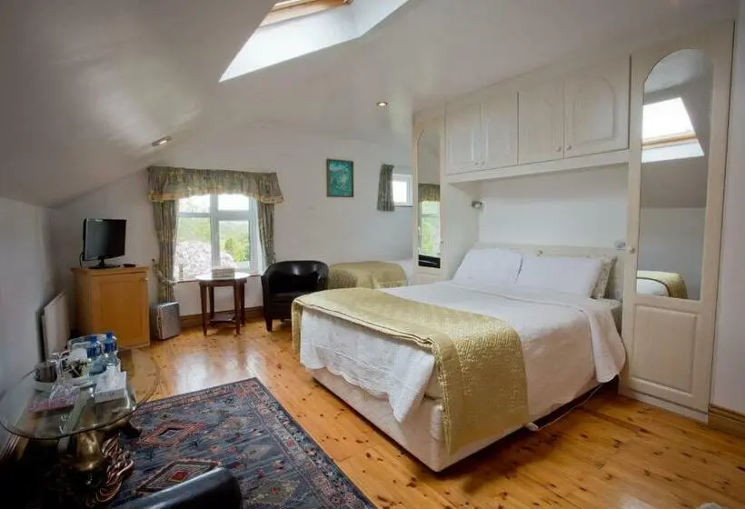 デラックスルーム, Rosdarrig House