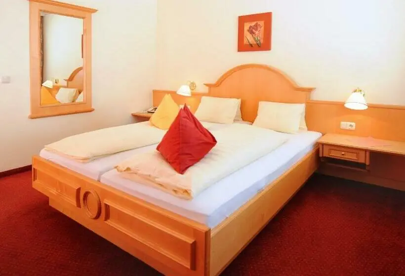 اتاق استاندارد چهار تخته, Ski In Ski Out Hotel Unterellmau
