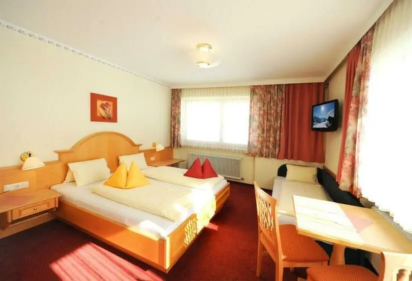 اتاق استاندارد چهار تخته, Ski In Ski Out Hotel Unterellmau