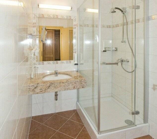 스탠다드 룸, Ski In Ski Out Hotel Unterellmau