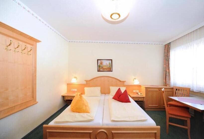 舒适型单人间, Ski In Ski Out Hotel Unterellmau