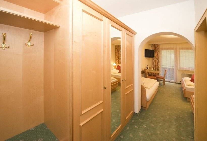 스탠다드 룸, Ski In Ski Out Hotel Unterellmau