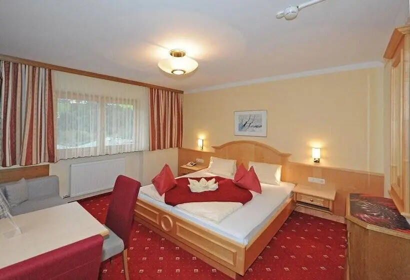 اتاق استاندارد سه نفره, Ski In Ski Out Hotel Unterellmau