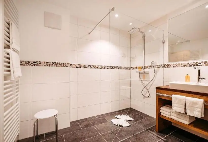 Huoneisto 2 Makuuhuonetta, Alpenstüble Appartements