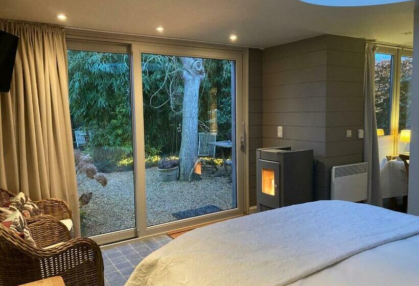 Студио Стандарт Вид на Сад, B&b De Tuinkamer