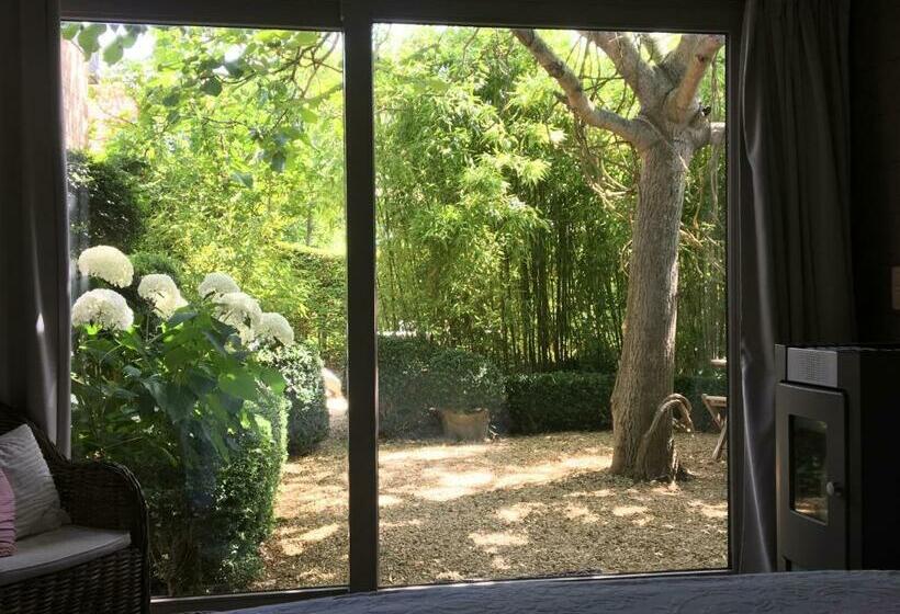 Студио Стандарт Вид на Сад, B&b De Tuinkamer