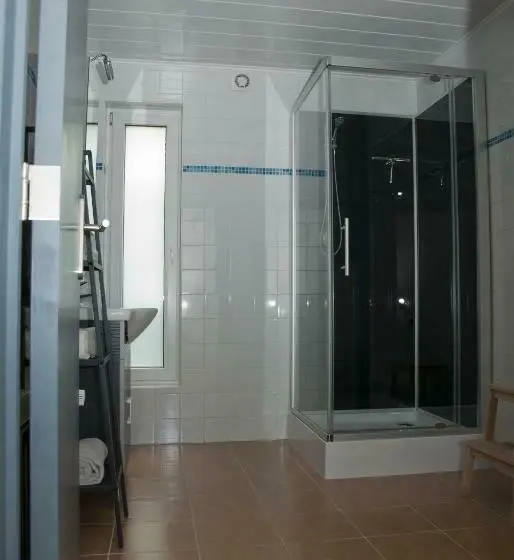 Perhehuone, B&b Die Alte Scheune
