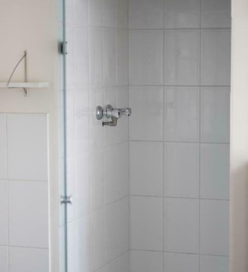 Студия Стандарт, B&b Tempelhof