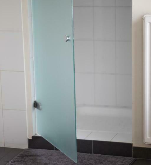 Студия Стандарт, B&b Tempelhof