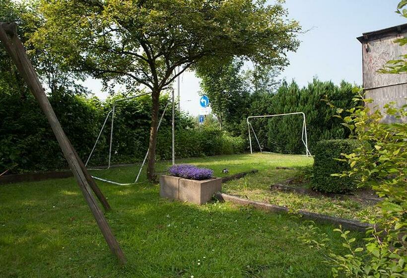 Студия Стандарт, B&b T'keygoed