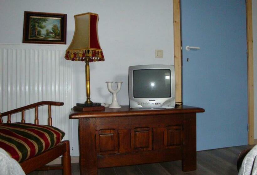 Номер Стандарт, B&b T'keygoed