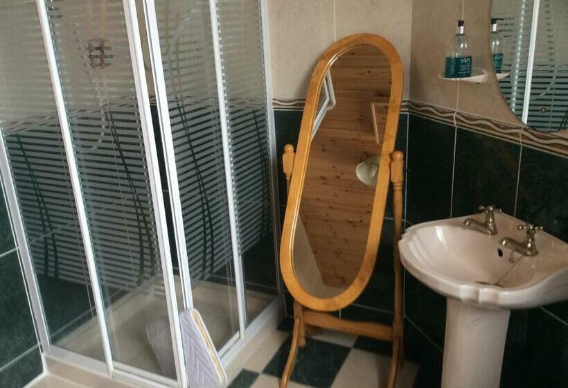 펜트하우스 룸, Barkers Accommodation