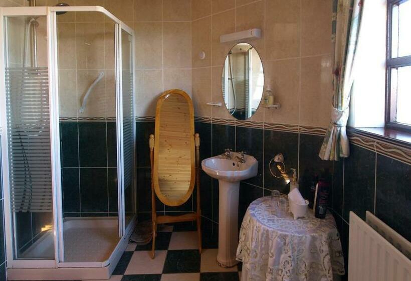 패밀리 룸, Barkers Accommodation