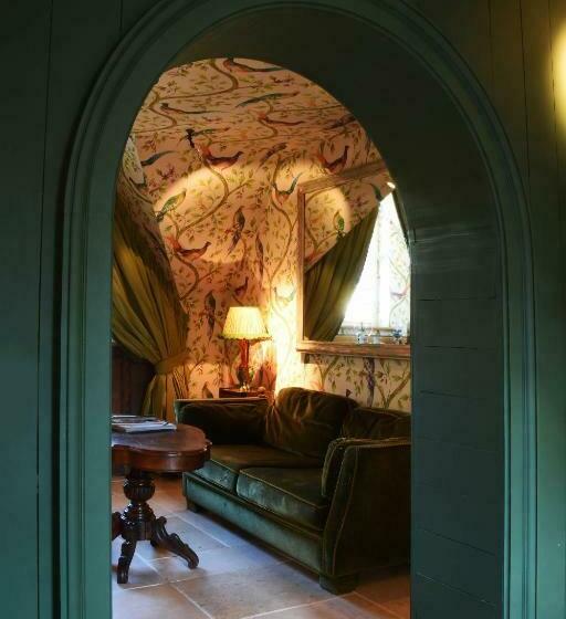 Полулюкс с Видом, Exclusive Suites The Secret Garden