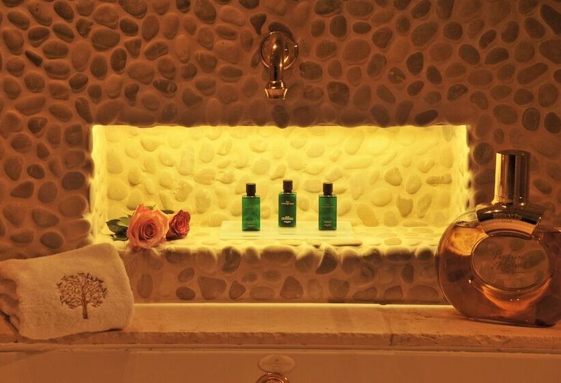 جناح جونيور ذات إطلالة, Exclusive Suites The Secret Garden