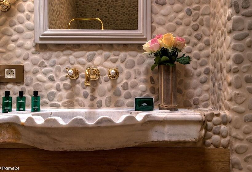 جناح جونيور ذات إطلالة, Exclusive Suites The Secret Garden