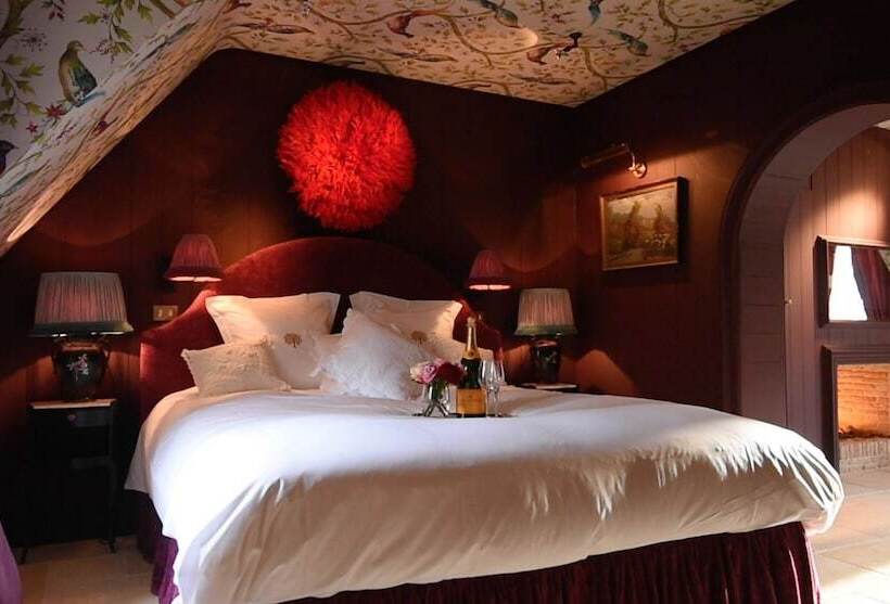 Полулюкс с Видом, Exclusive Suites The Secret Garden