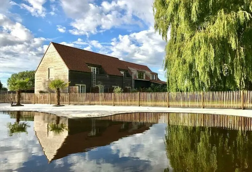 ファミリージュニアスイート, Hoeve La Cascina