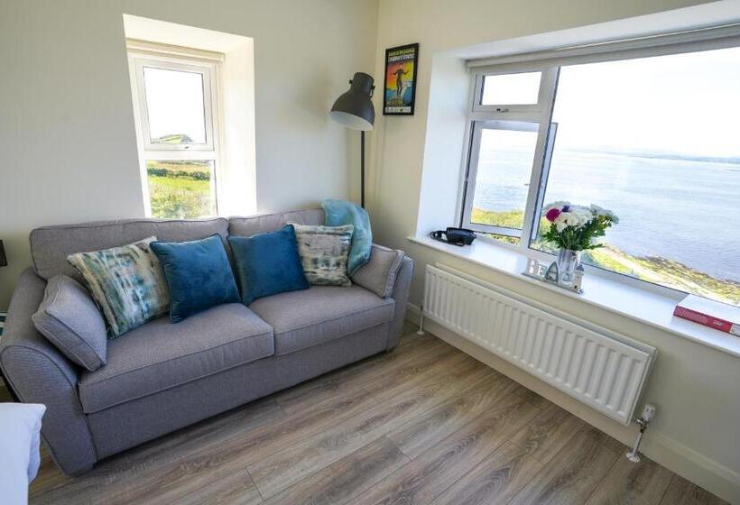海の見えるスタンダードスタジオ, The Gaslight Inn Holiday Apartments & Licenced Restaurant Rossnowlagh