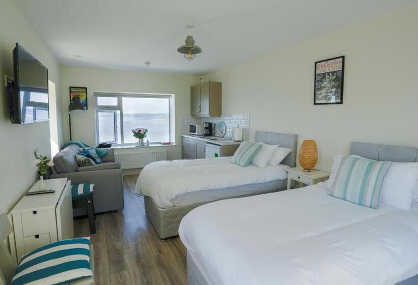 Студия Стандарт Вид на Море, The Gaslight Inn Holiday Apartments & Licenced Restaurant Rossnowlagh