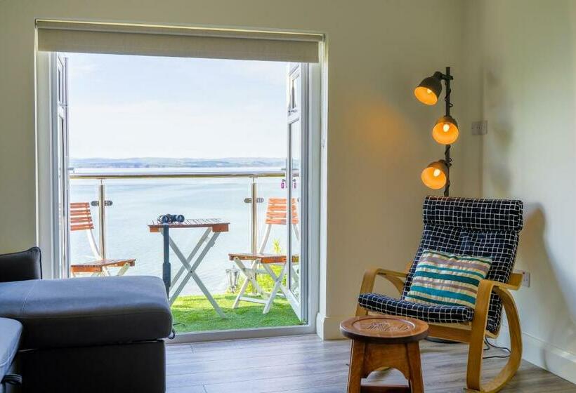 １ベッドルームペントハウスアパート, The Gaslight Inn Holiday Apartments & Licenced Restaurant Rossnowlagh