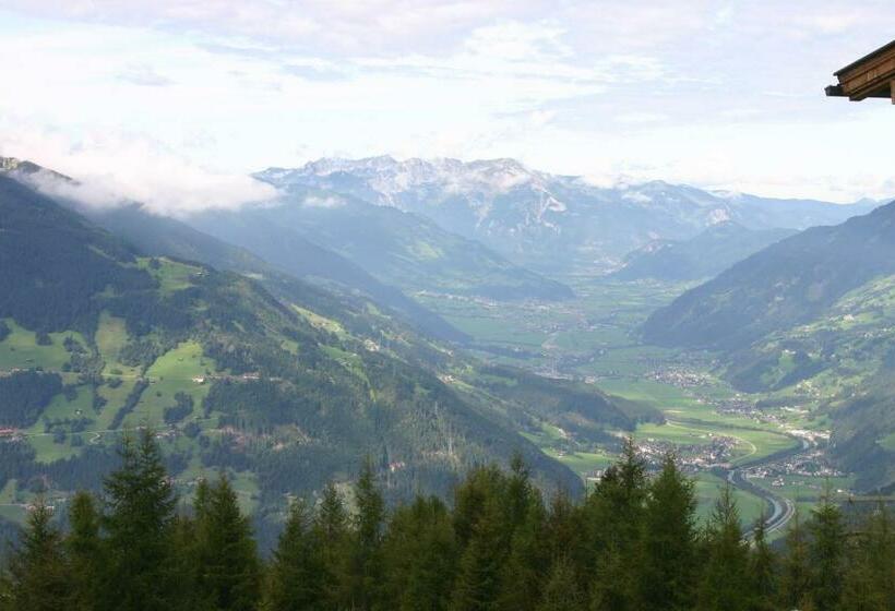 غرفة عائلية, Berghotel Gerlosstein