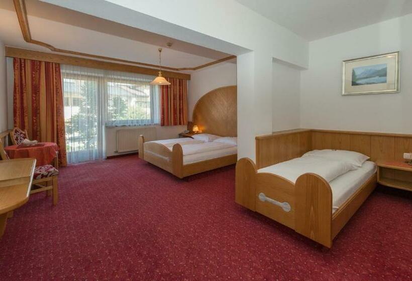 スタンダードトリプルルーム, Bechlwirt