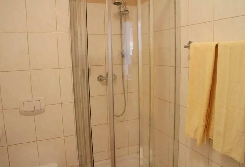 Habitació Estàndard, Checkin