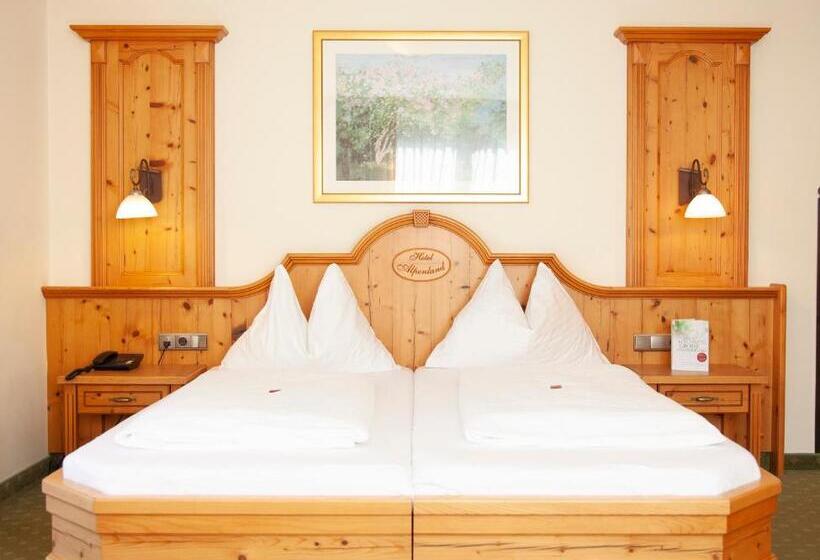 חדר בסיסי, Garni Alpenland