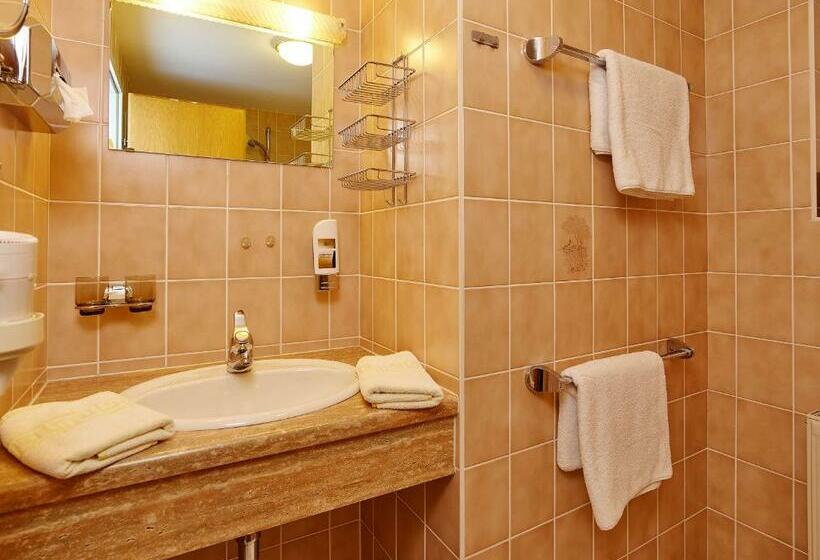 דירה בת חדר שינה 1 עם מרפסת, Garni Kristall